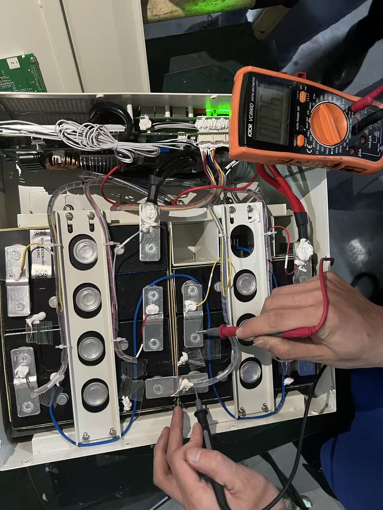LiFePo4 Inverter Battery EMS 1 - огляд і ціна Lithium Battery 100Ah