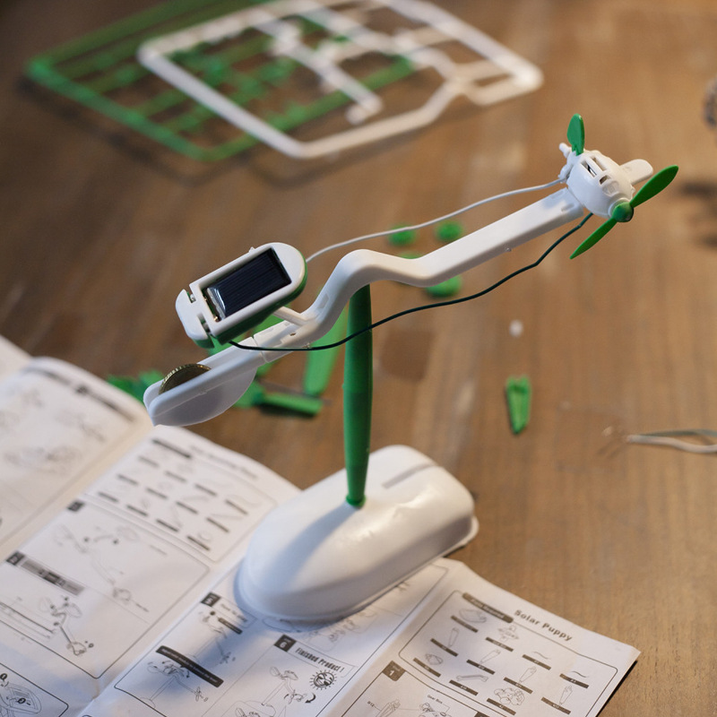 6-In-1 Solar-Power Robot Kit A - огляд і ціна Renewable Energy Kits